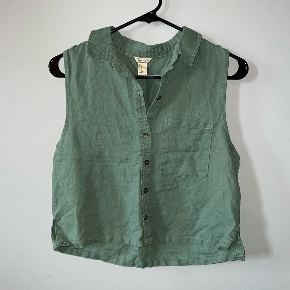 Forever 21 Cropped Green Safari Shirt